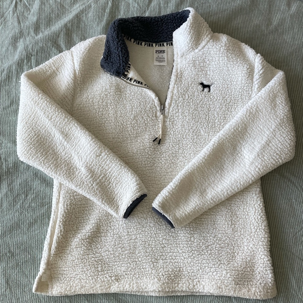 VS PINK Sherpa quarter zip